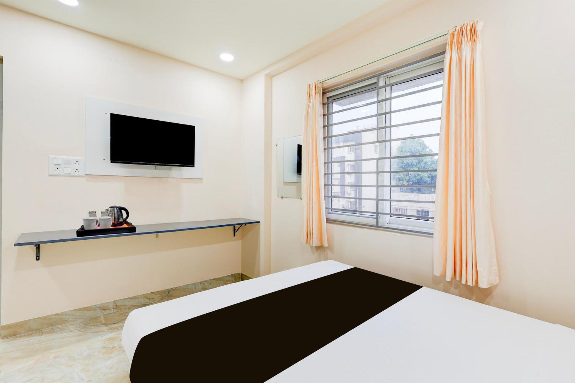 Super Townhouse Mvp Sector With Kailasagiri Hill View Pedda Waltair Екстер'єр фото