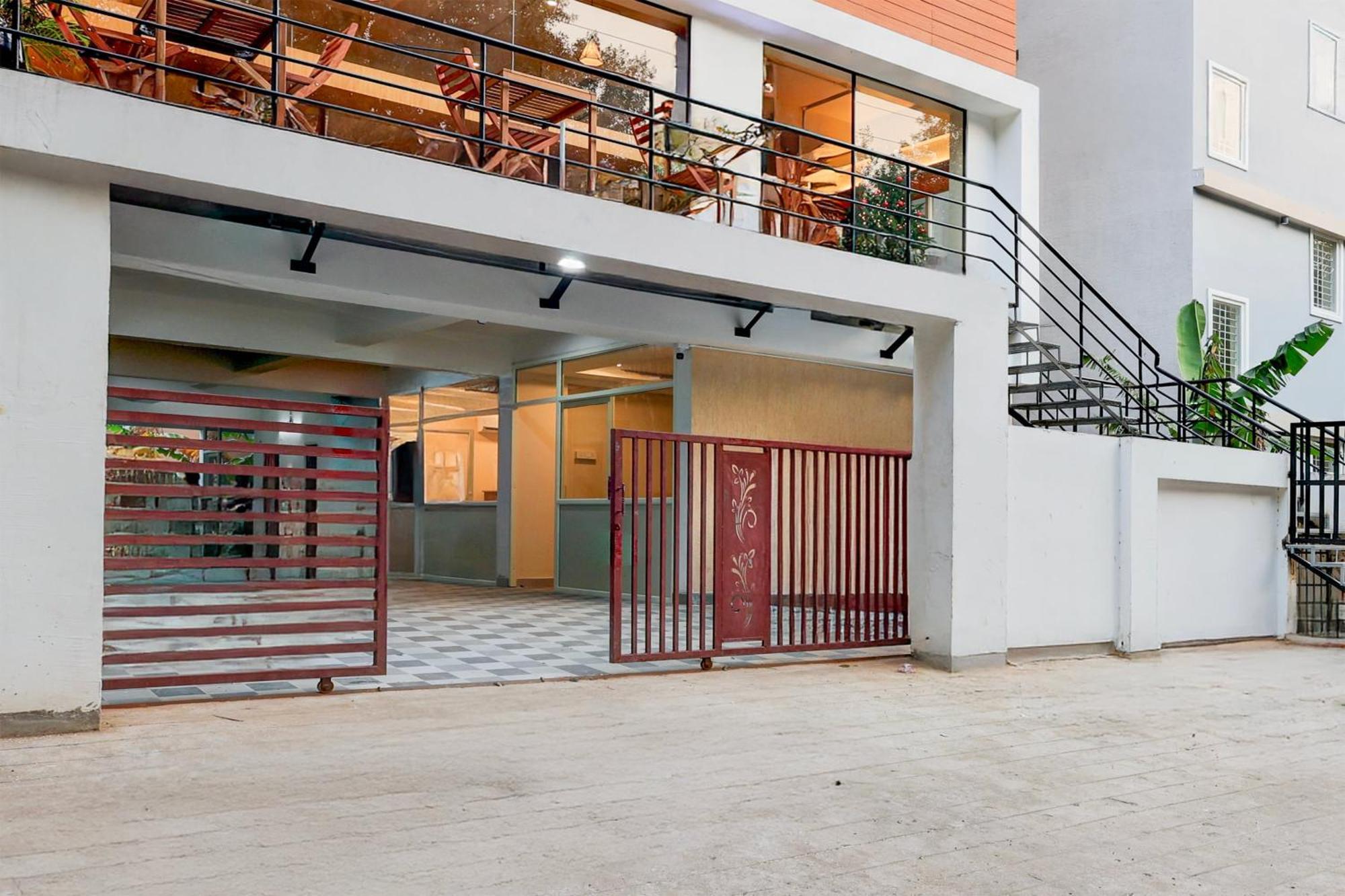 Super Townhouse Mvp Sector With Kailasagiri Hill View Pedda Waltair Екстер'єр фото